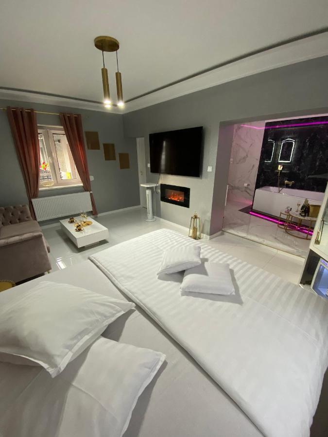 Apartament "Prezydencki" Centrum Z Duza Wanna Dla Dwojga 그니에즈노 외부 사진
